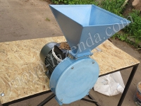 крупорушка молоткового типа