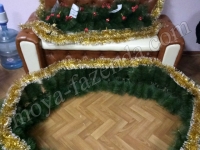 новогодняя гирляда из сосні